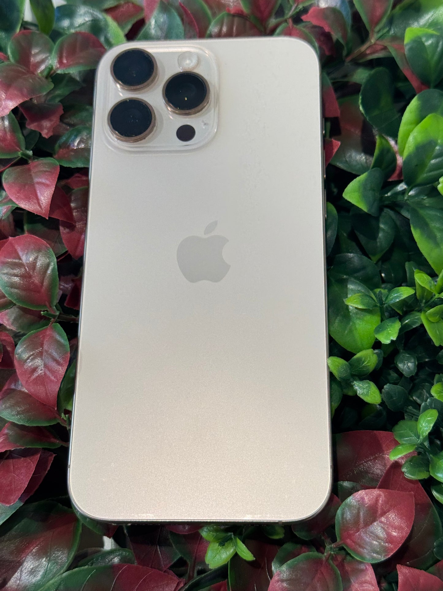 IPHONE 16 PRO MAX 256GO