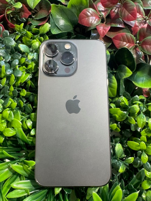 Iphone 13 pro NOIR 128GO