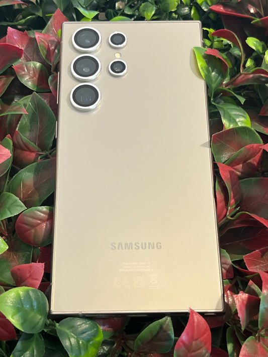 SAMSUNG S24 ULTRA OR 256GO