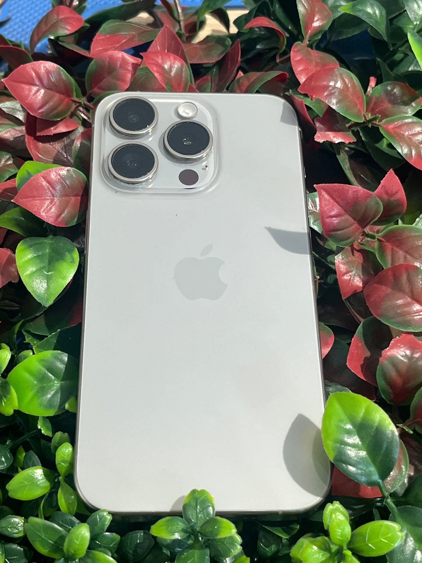 Iphone 15 PRO GRIS 128 GO