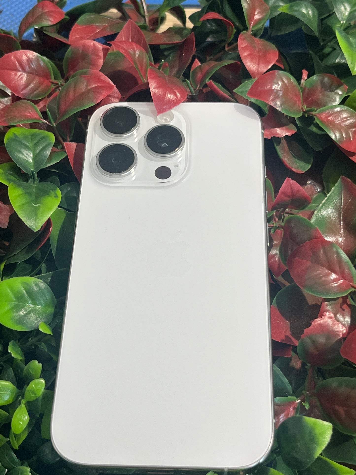 IPHONE 16 PRO BLANC 128GO
