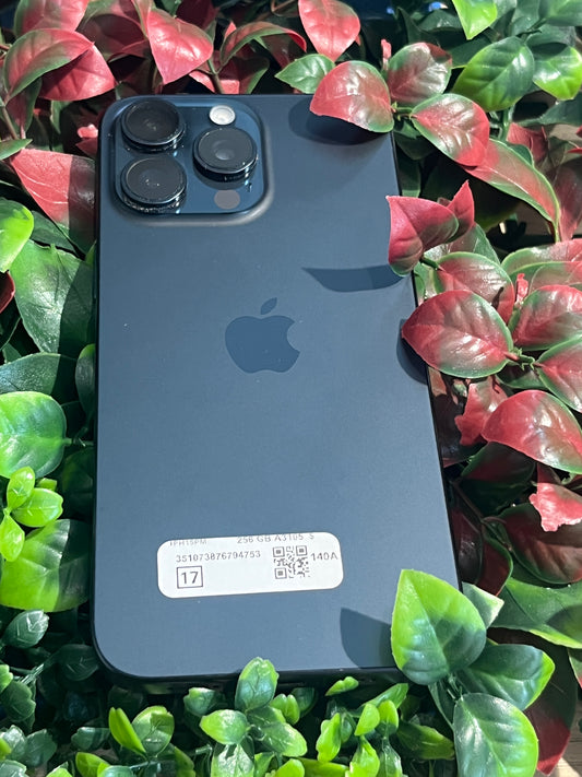 IPHONE 15 PRO MAX BLEU 256GO